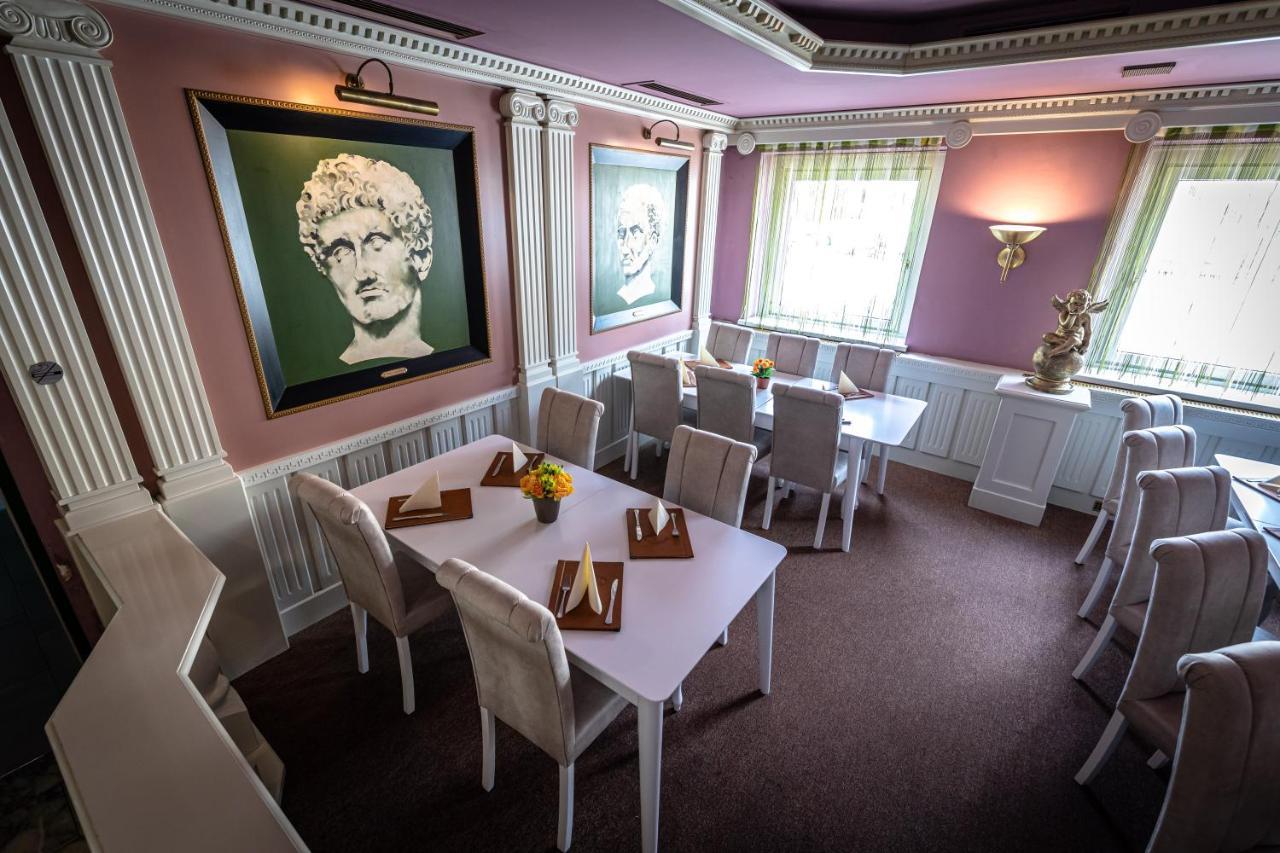 Hotel Am Limes Enns Extérieur photo