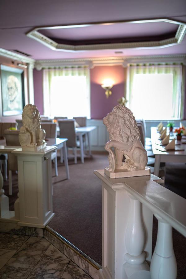 Hotel Am Limes Enns Extérieur photo